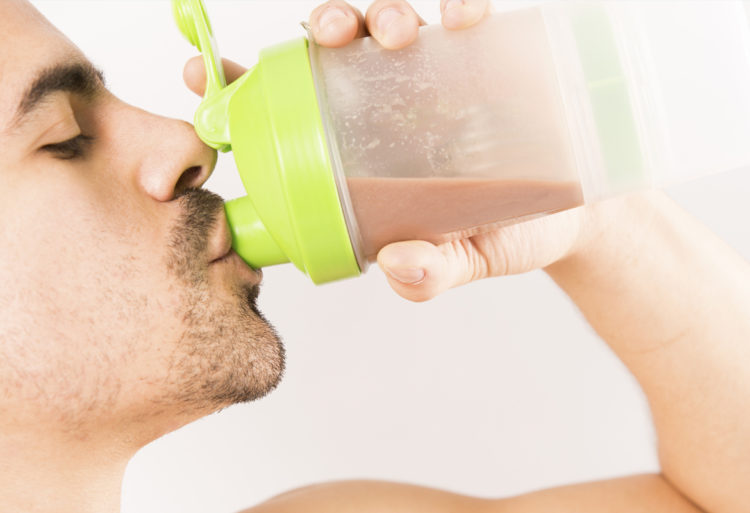 Estos batidos los podrás preparar en casa y a tu gusto. (Istock)