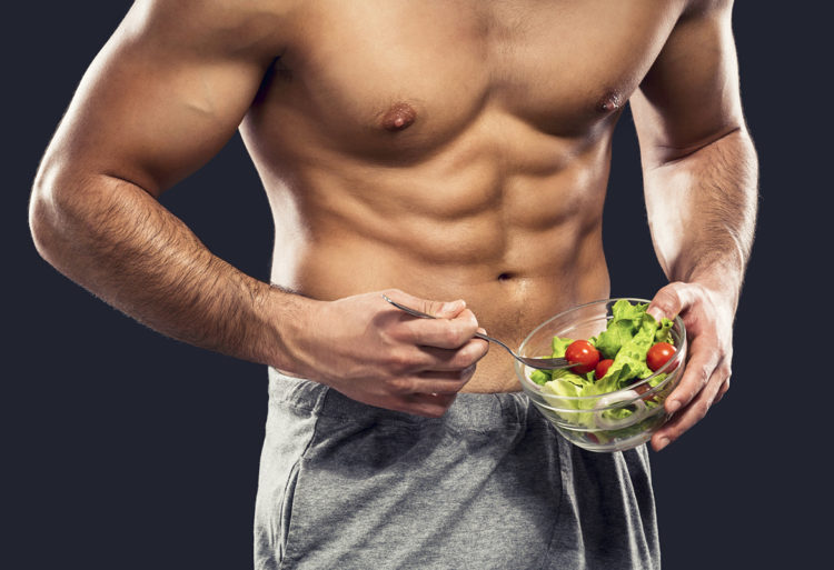 Hierbas, plantas y frutas que ayudan a adelgazar (iStock)