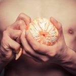 10 alimentos básicos en la dieta del corredor La vitamina C de la naranja ayuda a la recuperación muscular del corredor (iStock)