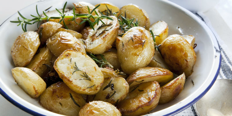 Gracias al inhibidor de proteinasa 2, las patatas cocidas ayudan a suprimir el apetito (iStock) alimentos saciantes