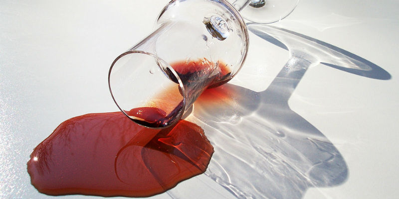 Una copa de vino al día tiene efectos beneficiosos pero no hay que olvidar que tiene muchas calorías (Pixabay) Una copa de vino al día tiene efectos beneficiosos pero no hay que olvidar que tiene muchas calorías (Pixabay)