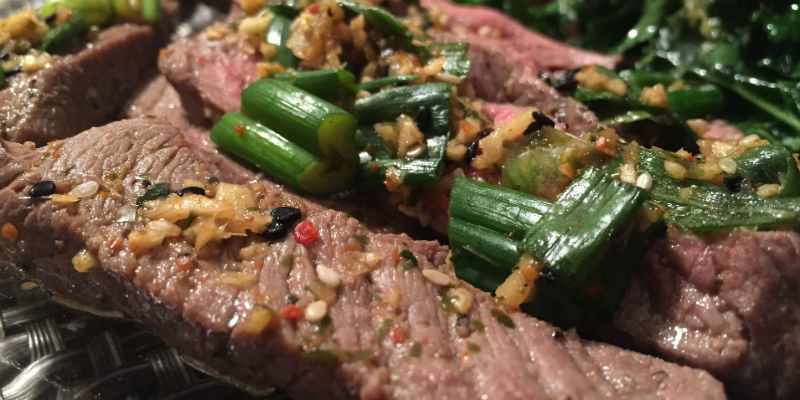 La carne roja se convierte en un alimento muy pesado para comer antes de acostarse (Pixabay) La carne roja se convierte en un alimento muy pesado para comer antes de acostarse (Pixabay)