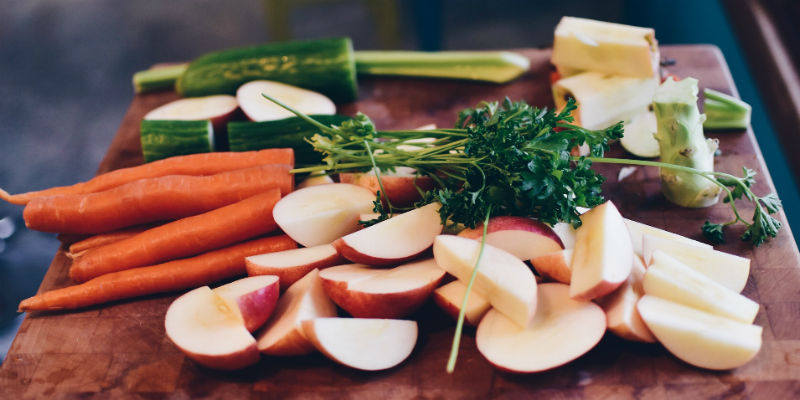 Los alimentos crujientes ayudan a limpiar la placa (Pixabay)