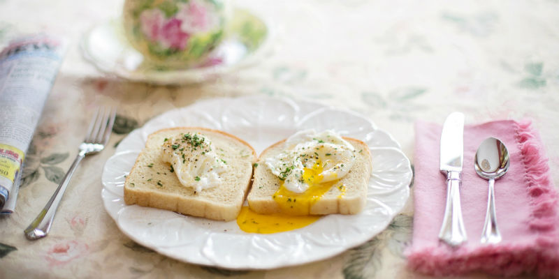 Los huevos de gallina tienen 13,8 mg. de hierro por cada 100 gr. (Pixabay)