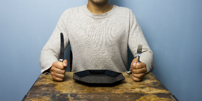 El crudiveganismo y la paleodieta son dos de los sistemas de alimentación que más seguidores tienen en la actualidad por sus efectos reconocidos para la salud (iStock)