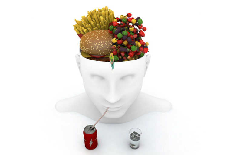 Hay alimentos que ejercen en el cerebro un efecto similar al de las drogas. Repasamos cuáles son los alimentos más adictivos. (iStock)