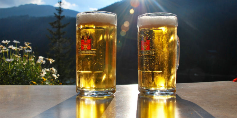 La cerveza es significativamente más efectiva que el agua para rehidratar el cuerpo. (iStock)