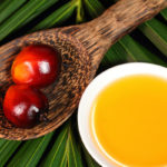 ¿Por qué el aceite de palma perjudica a tu salud? El aceite de palma se ha convertido en el más empleado del mundo en la alimentación, lo que no significa que sea la opción más saludable. (iStock)