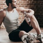 Gymder: la app para ligar y ponerte fuerte a la vez El gimnasio puede llegar a ser un sitio muy solitario, Gymder viene a cambiarlo (IStock)