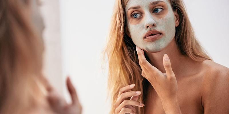 Para la cara irá bien una mascarilla (iStock)