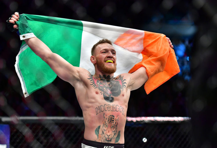 No es fácil saber cuáles son los mejores trucos para estar tan definido como McGregor (GTRESONLINE)