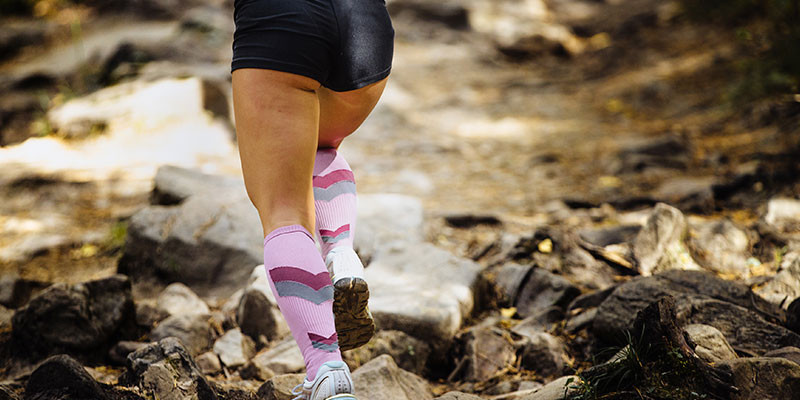 Las medias deportivas mantienen la temperatura corporal (iStock)