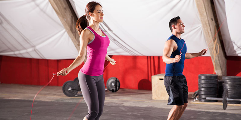 Saltar a la comba activa todos los músculos del cuerpo (iStock)