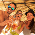 6 ejercicios para quemar los excesos del verano No pasa nada por excederse un poco en vacaciones, si luego estás dispuesto a recuperar a la vuelta (iStock)