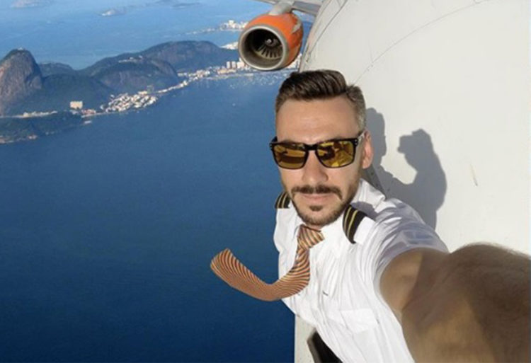 Uno de los selfies de este piloto (@Pilotganso)
