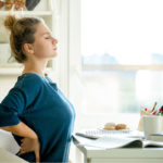 5 ejercicios para el lumbago que te van a venir muy bien El lumbago es un dolor en la parte baja de la espalda (iStock)