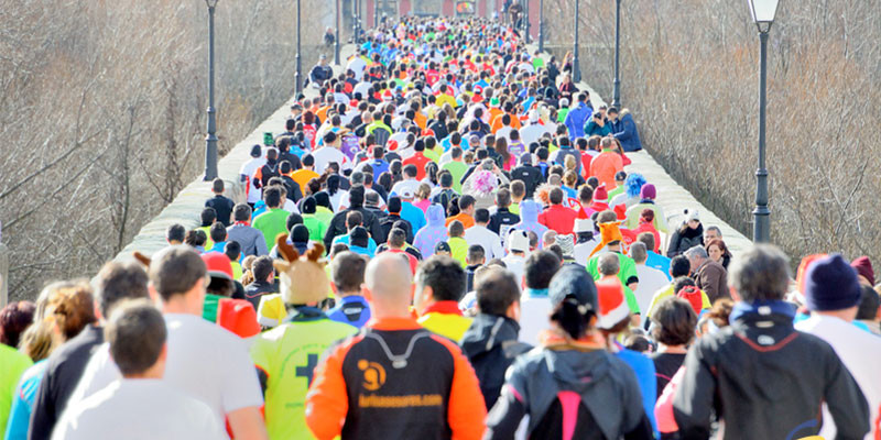 La San Silvestre Salmantina por el Puente Romano de Salamanca (sansilvestresalmantina.com)