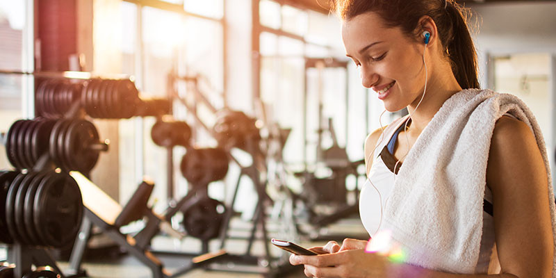 Elije unos horarios que te permitan llegar al gimnasio con cierta calma (iStock)