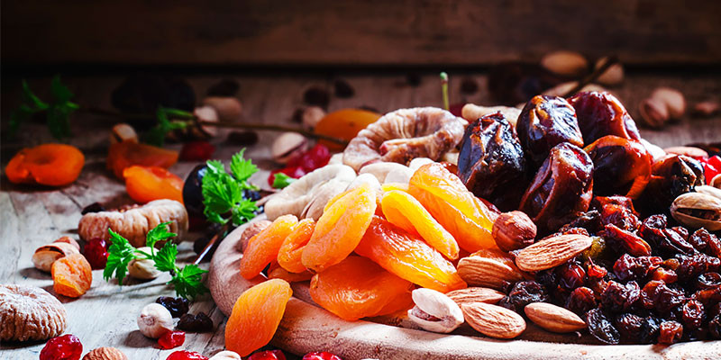 Las frutas secas aportan fibra, vitaminas y minerales (iStock)