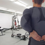 6 ejercicios para evitar la ciática Las molestias por ciática comienzan en la parte inferior de la espalda (iStock)