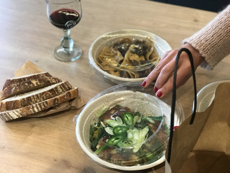 Comida a domicilio con MOW