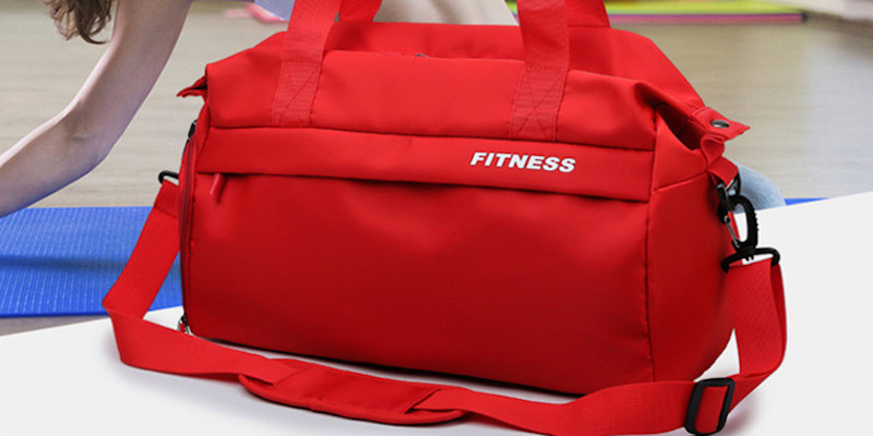 Un bolso deportivo elegante y estilos (Aliexpress). Referencia: 32948960225/ Precio: 12,94-15,52 euros.